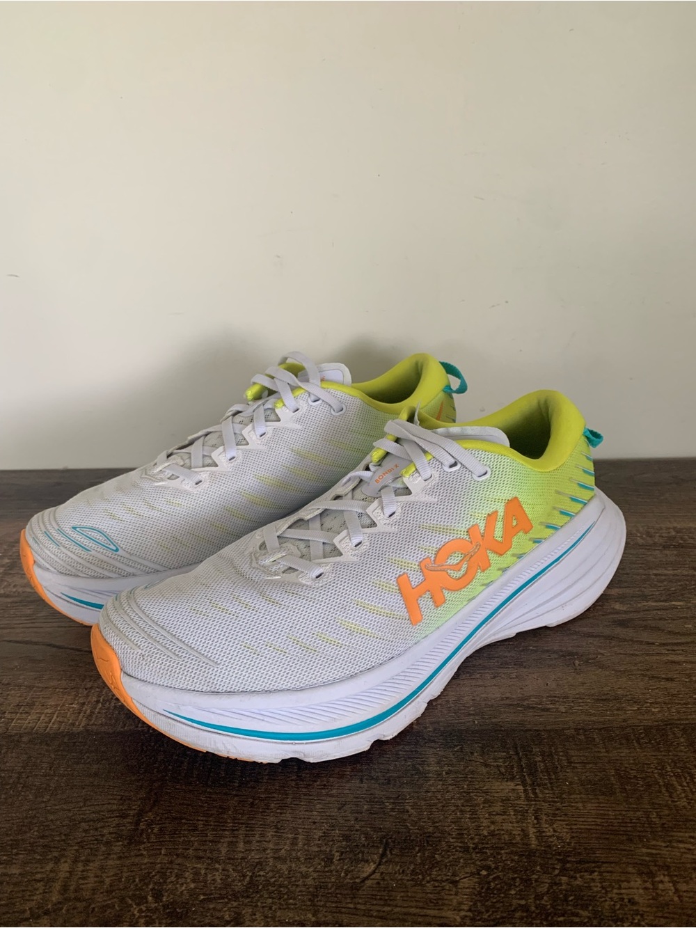Hoka One Bondi X White Yellow Running Shoes Men's Sz 10.5 B - Picture 2 of 11